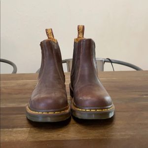 Dr Martens Chelsea boots US7